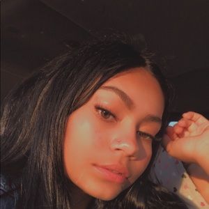 Meet your Posher, Jasmin